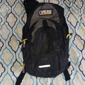 Camelbak blowfish black and gray hiking bag